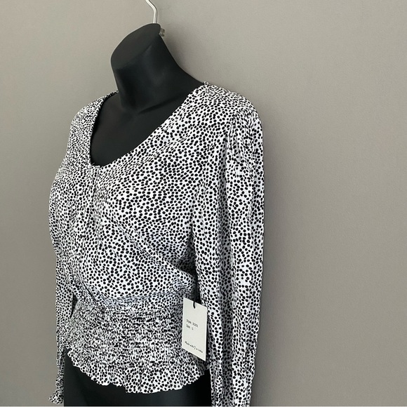 Japna, polkadot blouse - Picture 4 of 9